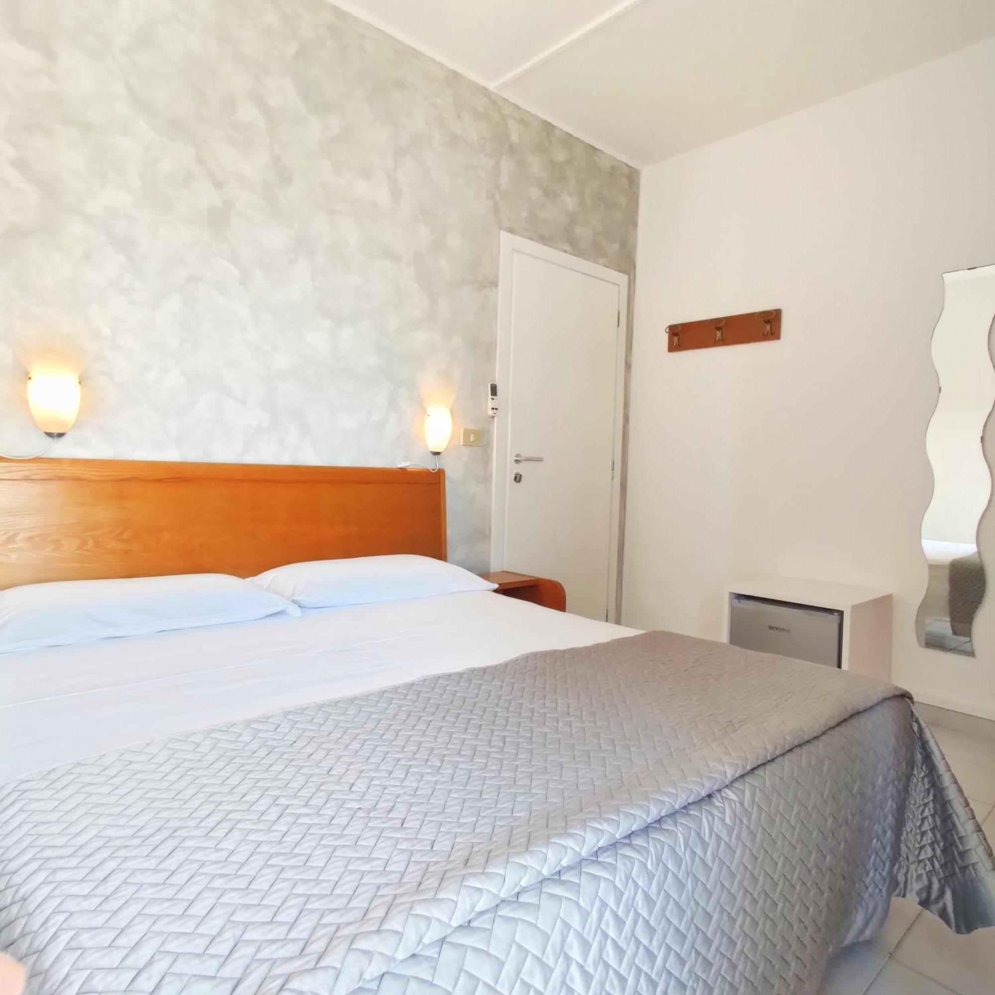 Piccolo Hotel Terracina Exteriér fotografie